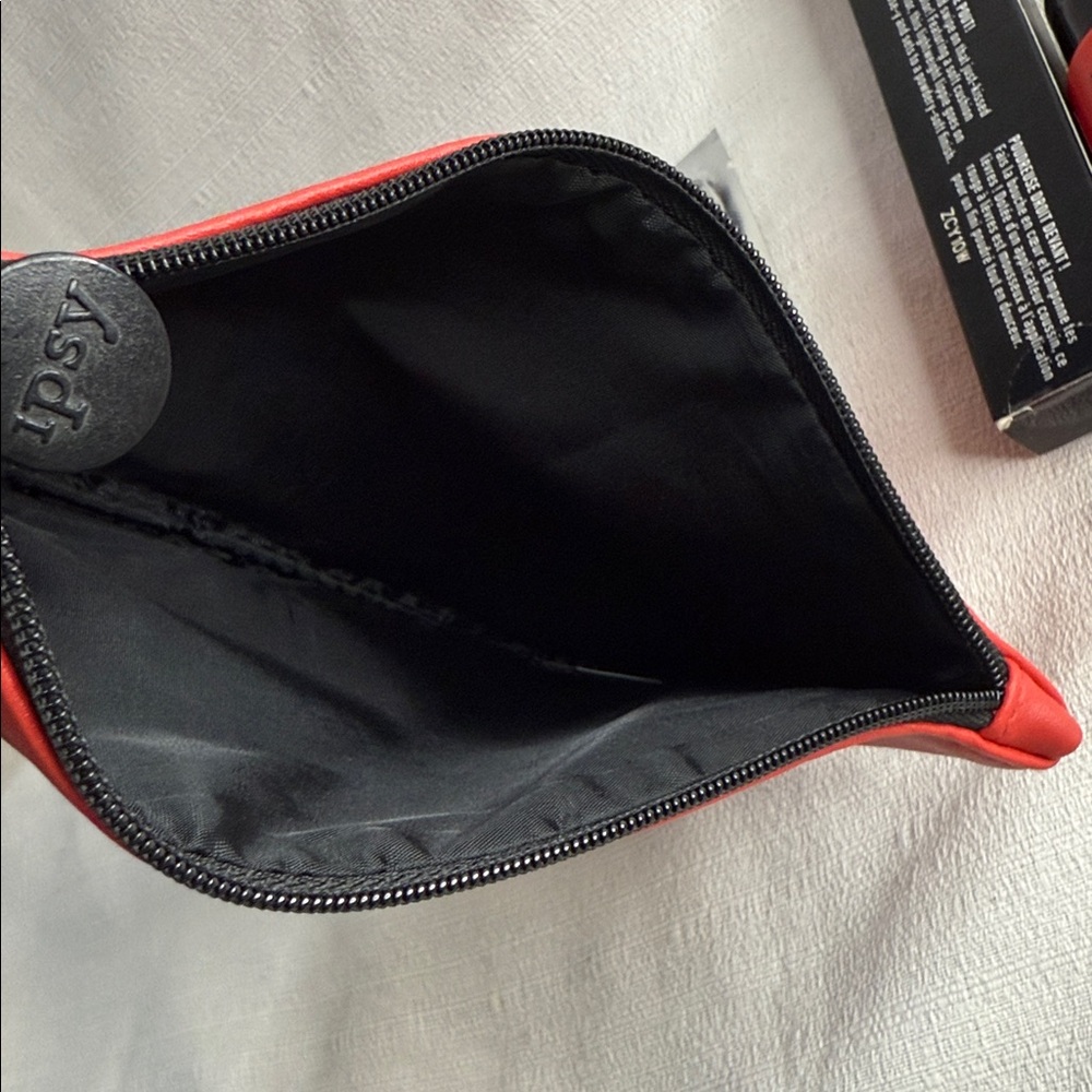 Ipsy Red Mask Cosmetic Bundle - Picture 7 of 8